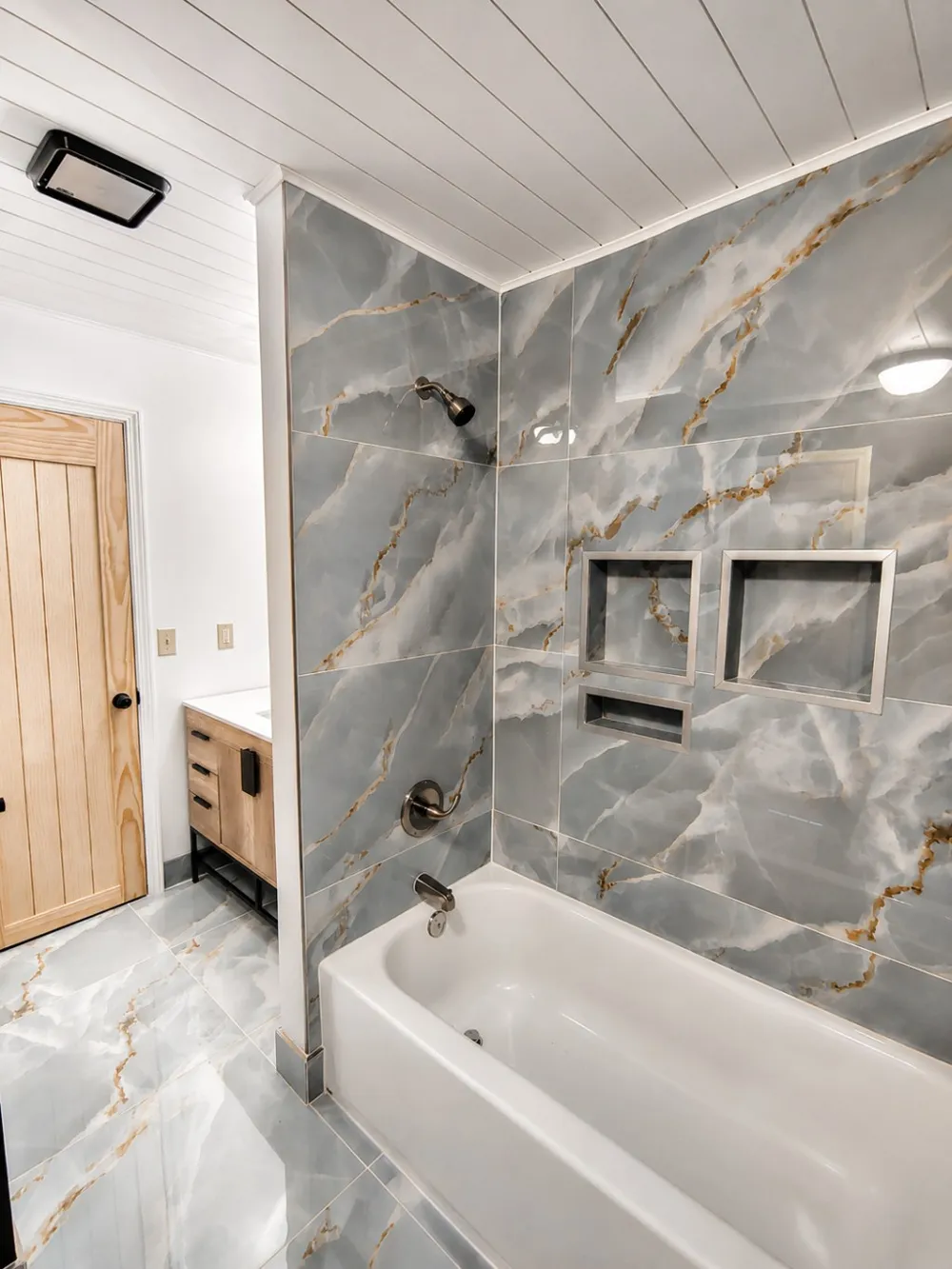250 Sanders Ferry Rd #21 Hendersonville, TN 37075