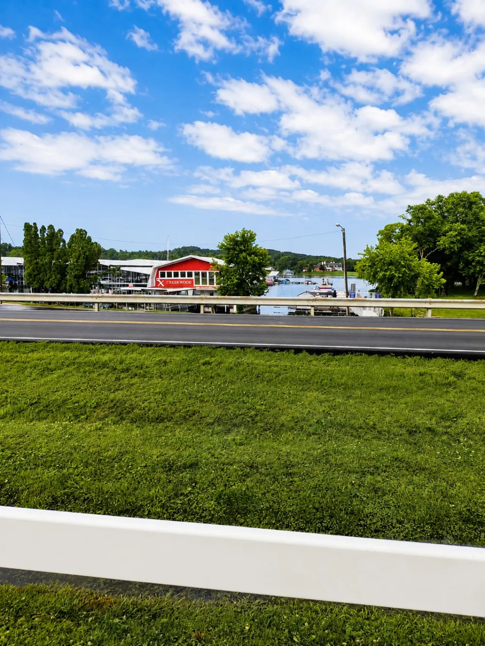 250 Sanders Ferry Rd #21 Hendersonville, TN 37075