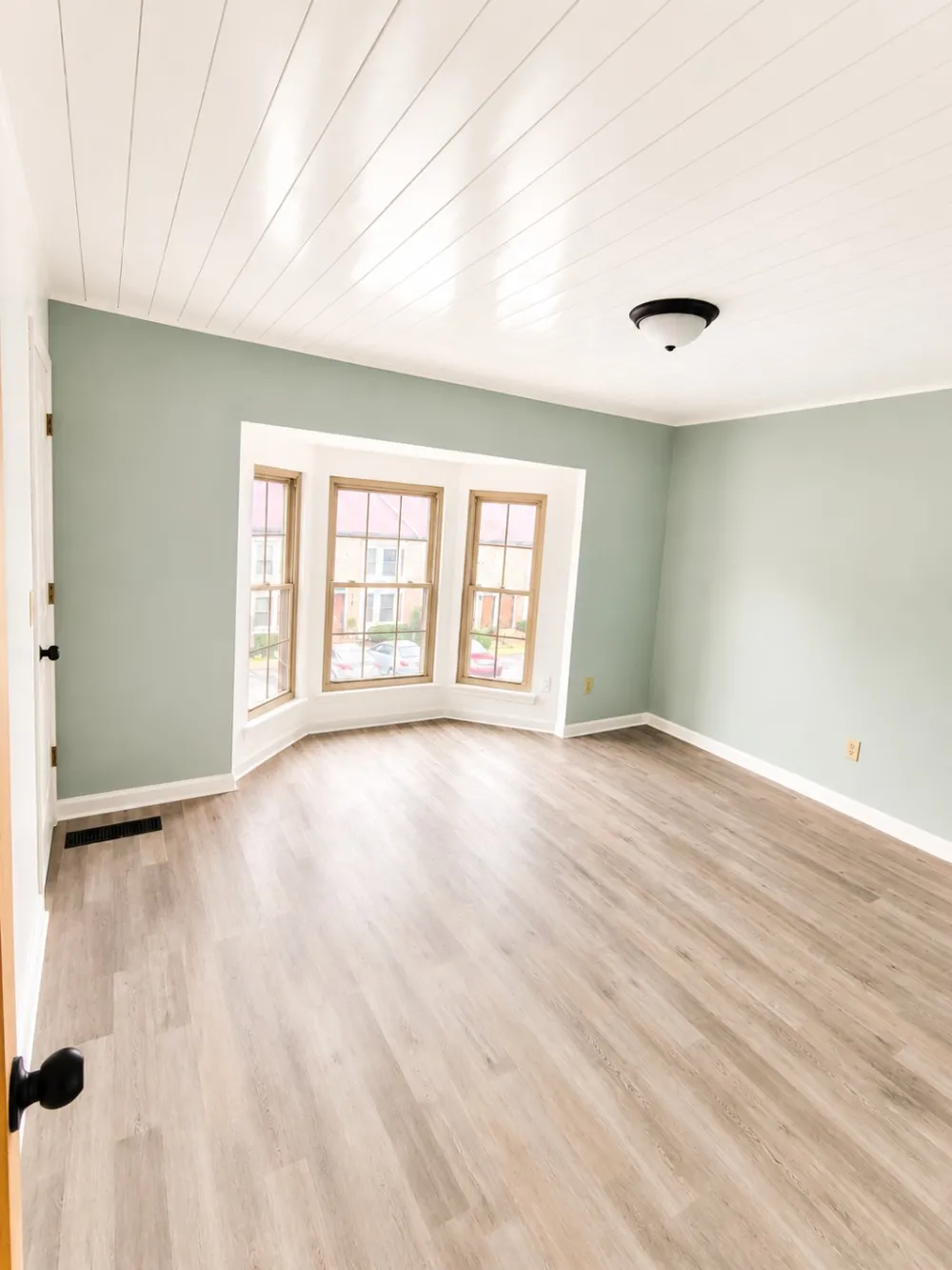 250 Sanders Ferry Rd #21 Hendersonville, TN 37075