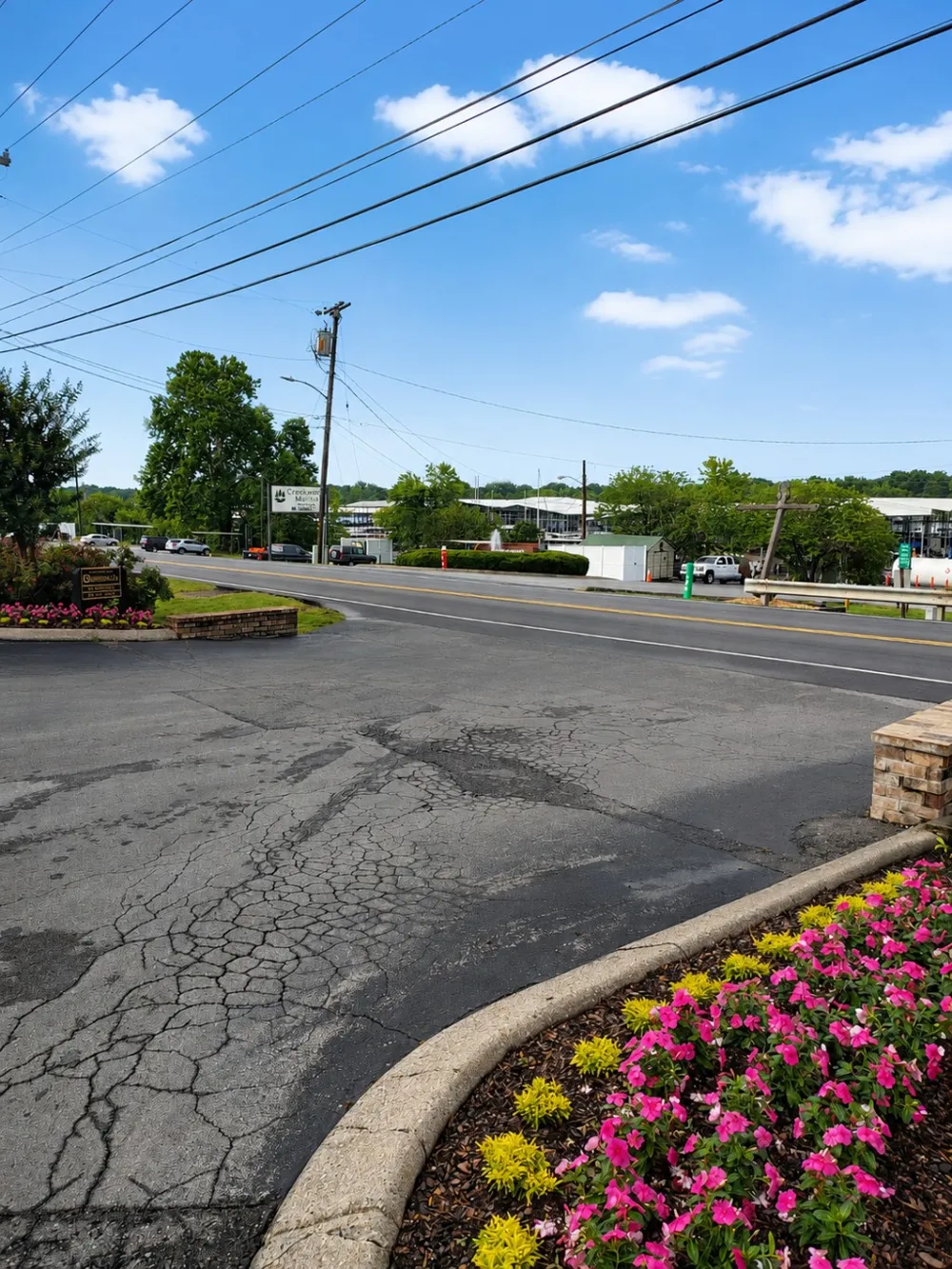250 Sanders Ferry Rd #21 Hendersonville, TN 37075