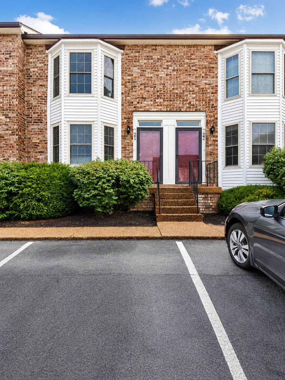 250 Sanders Ferry Rd #21 Hendersonville, TN 37075
