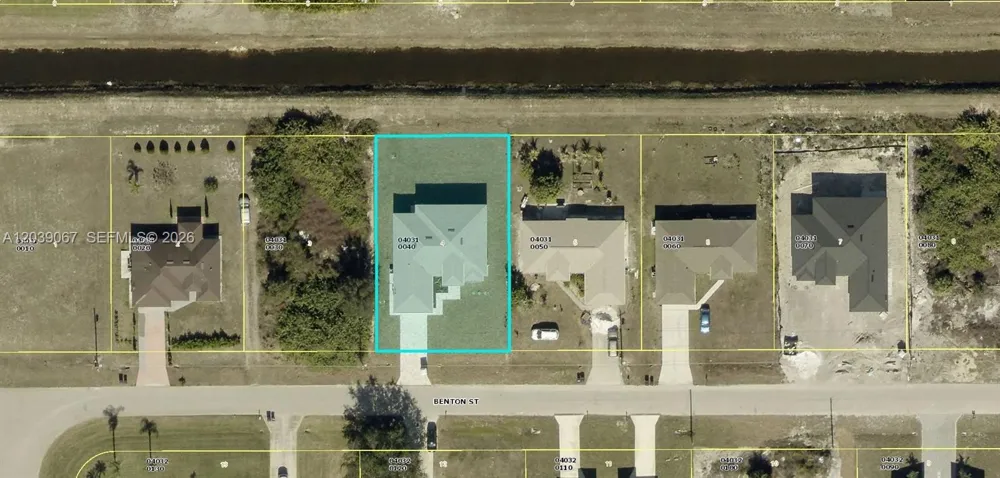 5054 Benton St Lehigh Acres, FL 33971