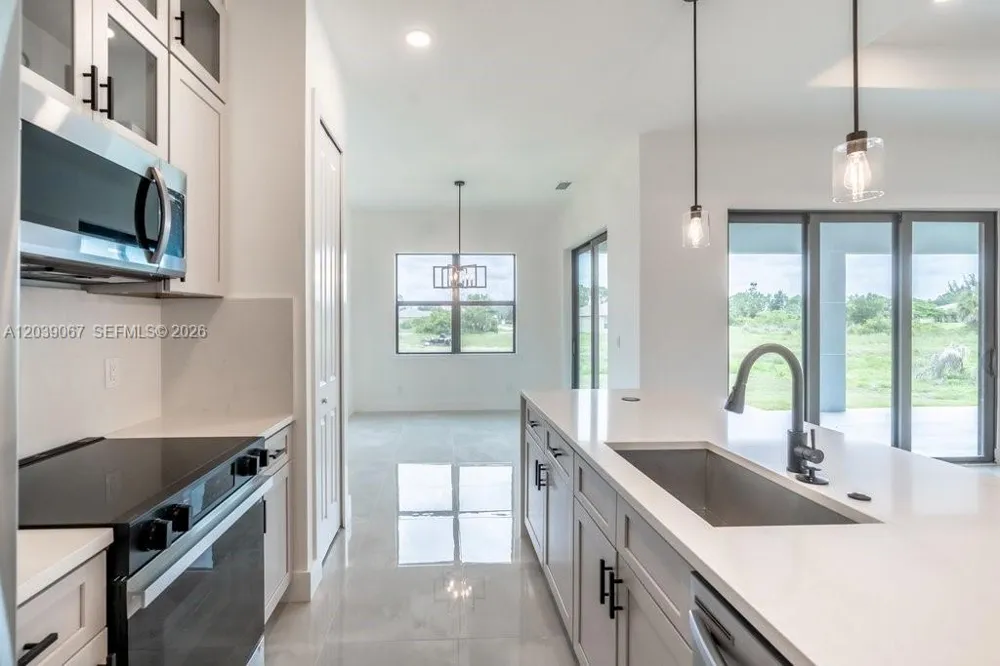 5054 Benton St Lehigh Acres, FL 33971