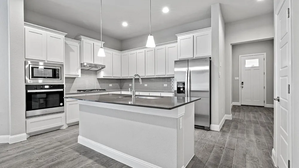 2620 GOLDFINCH DRIVE Denton, TX 76205
