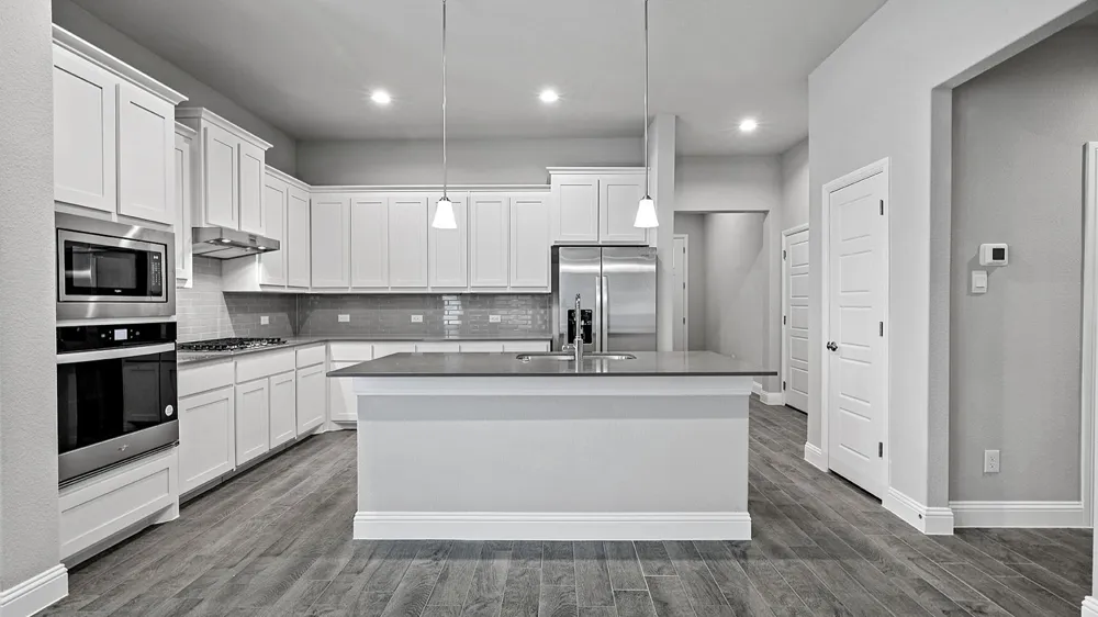 2620 GOLDFINCH DRIVE Denton, TX 76205