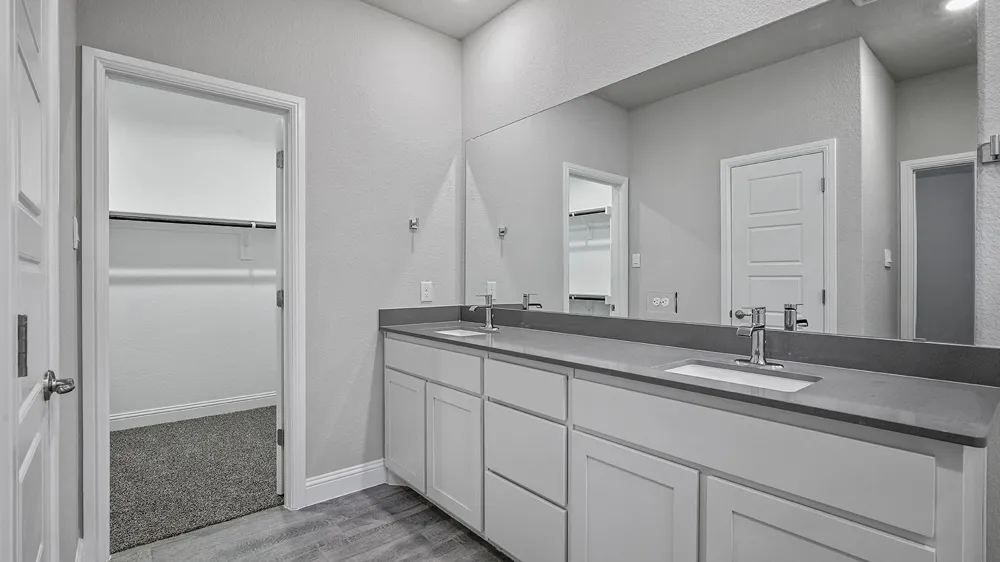 2620 GOLDFINCH DRIVE Denton, TX 76205
