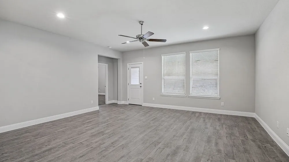 2620 GOLDFINCH DRIVE Denton, TX 76205