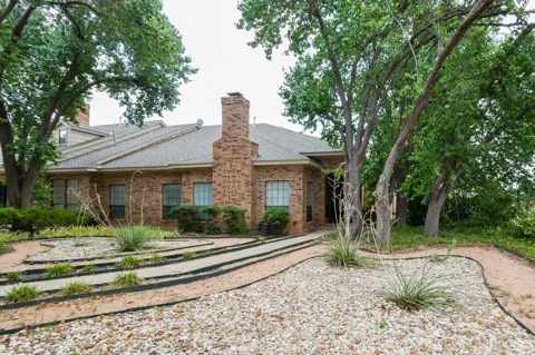 116 Lytle place Drive