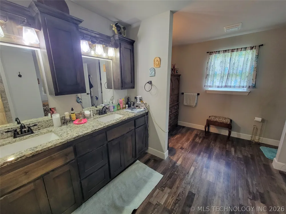 27540 County Road 3600 Fittstown, OK 74871
