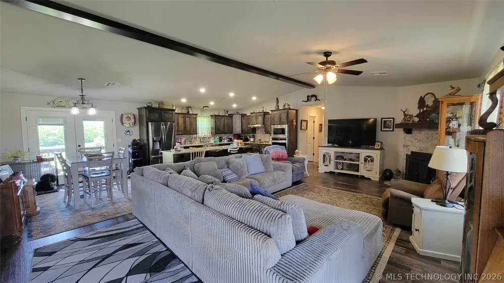 27540 County Road 3600 Fittstown, OK 74871