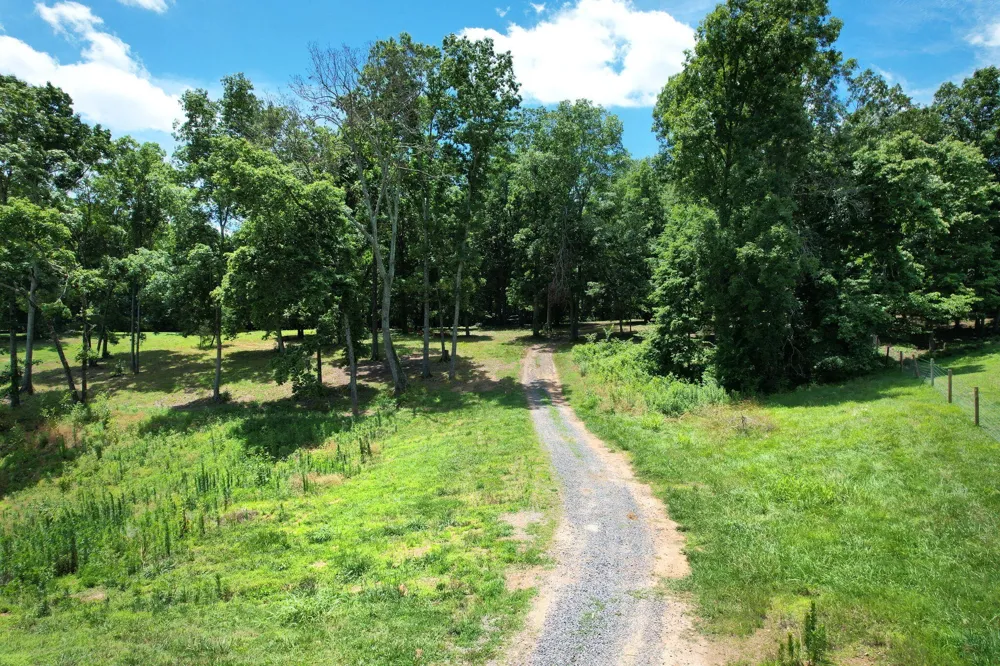 272 Hughes Road SE Cleveland, TN 37323