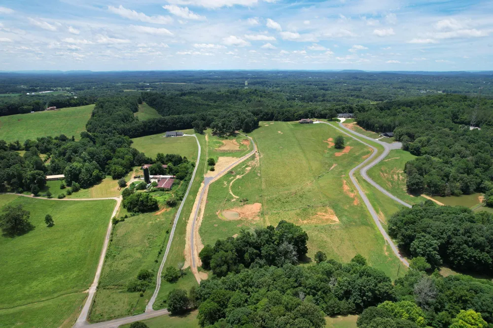 272 Hughes Road SE Cleveland, TN 37323