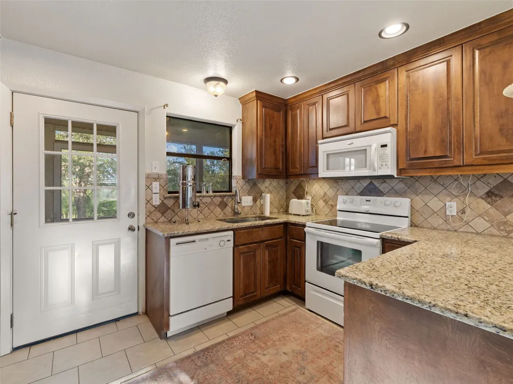 7601 Nez Perce Trace Manor, TX 78653