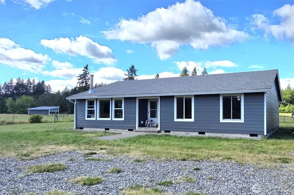 11916 Fillman Road SE Rainier, WA 98576