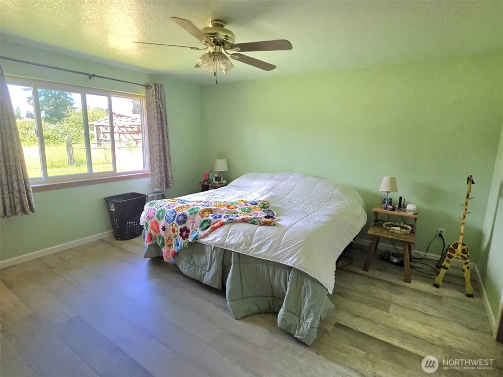 11916 Fillman Road SE Rainier, WA 98576