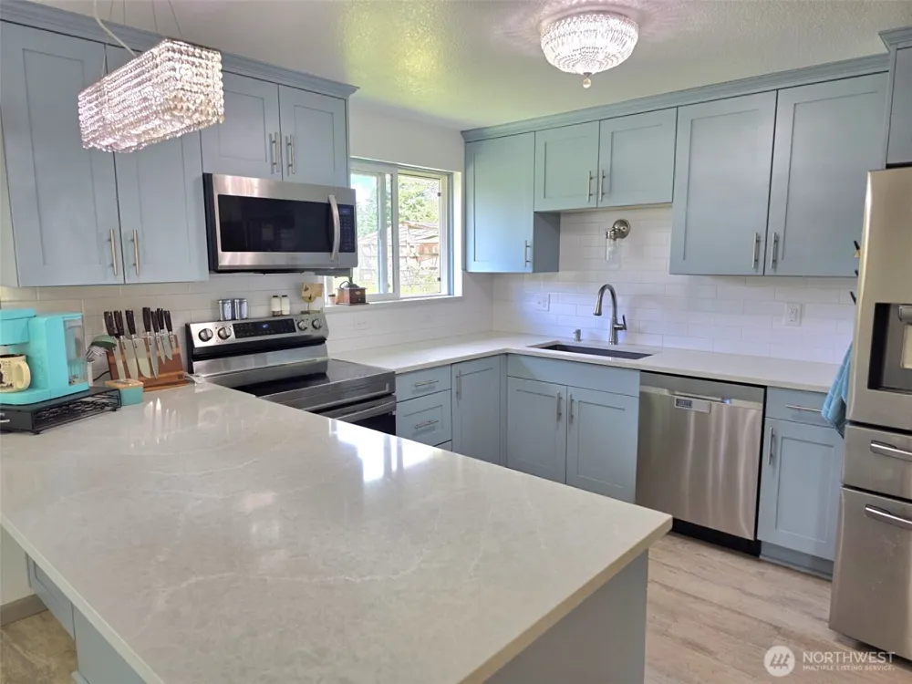 11916 Fillman Road SE Rainier, WA 98576