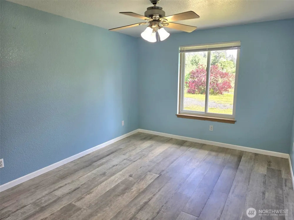 11916 Fillman Road SE Rainier, WA 98576