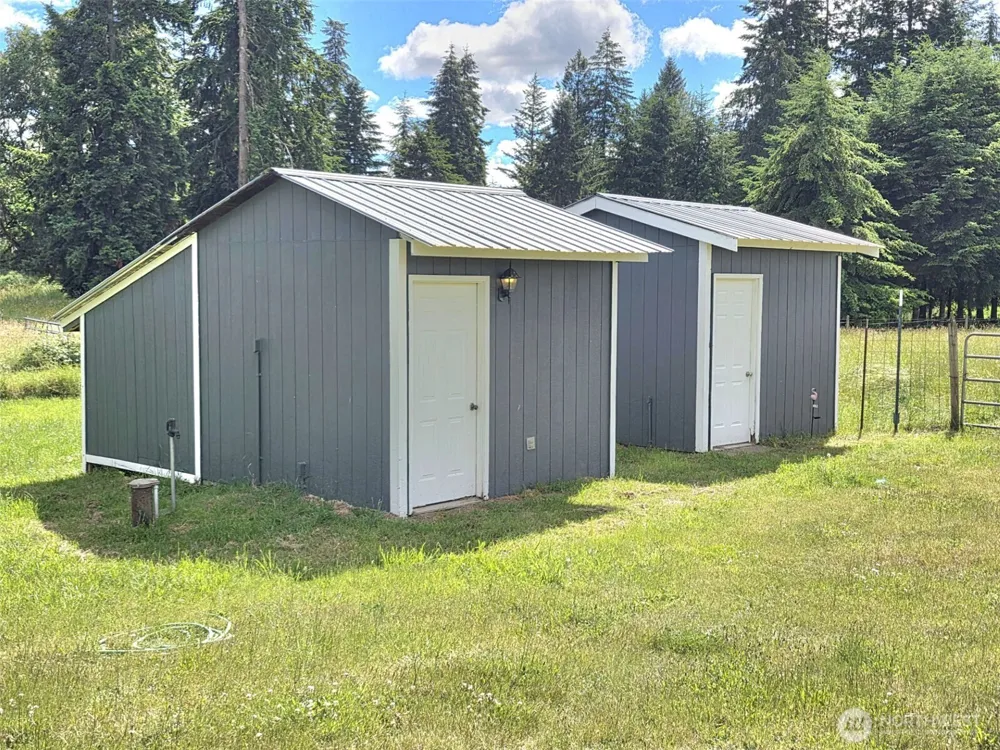 11916 Fillman Road SE Rainier, WA 98576