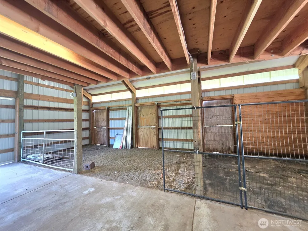 11916 Fillman Road SE Rainier, WA 98576