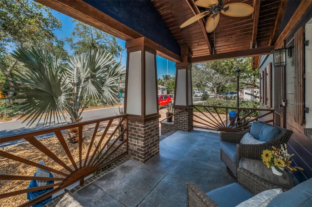 525 LEXINGTON STREET Dunedin, FL 34698