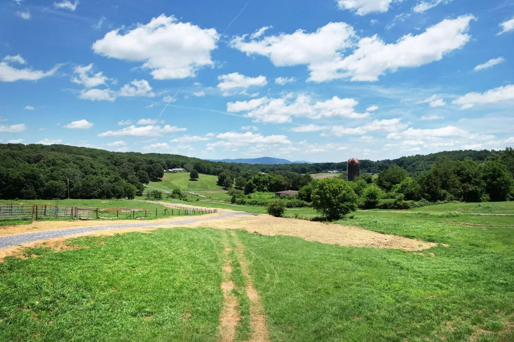 4 Hughes Road SE Cleveland, TN 37323