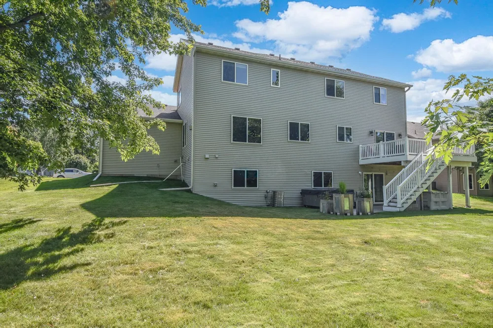 1815 Star Drive Sauk Rapids, MN 56379