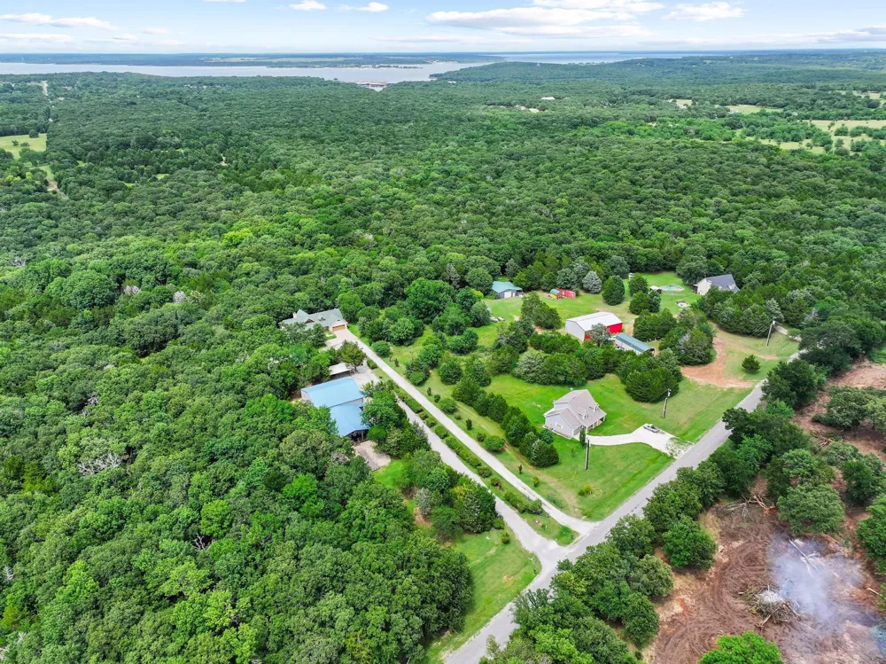 207 Paradise Park Road Pottsboro, TX 75076