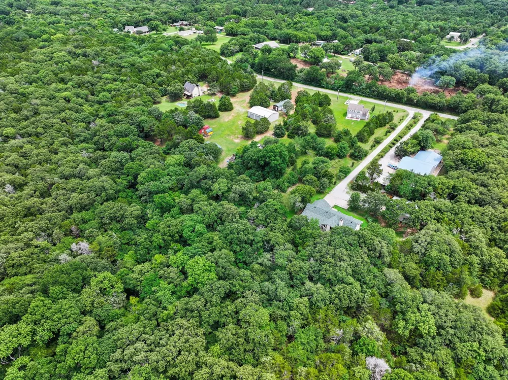207 Paradise Park Road Pottsboro, TX 75076