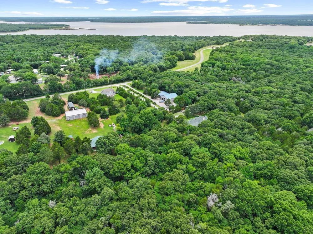 207 Paradise Park Road Pottsboro, TX 75076