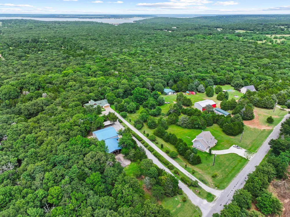 207 Paradise Park Road Pottsboro, TX 75076