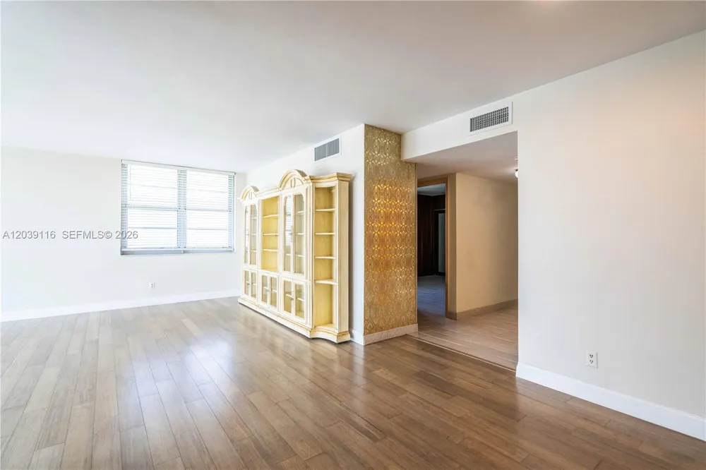 9500 W Bay Harbor Dr #7D Bay Harbor Islands, FL 33154