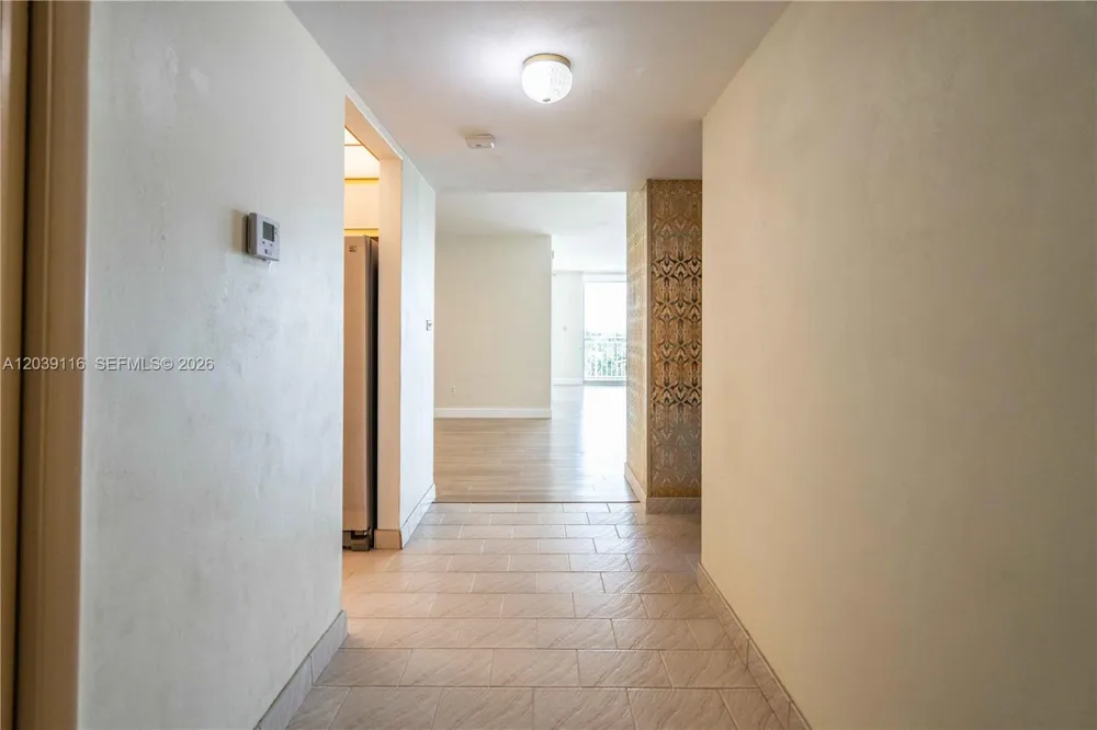 9500 W Bay Harbor Dr #7D Bay Harbor Islands, FL 33154