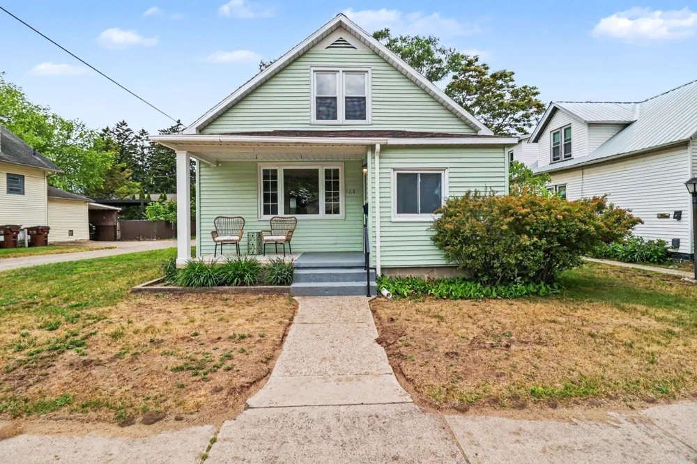 109 Franklin Street Ludington City, MI 49431