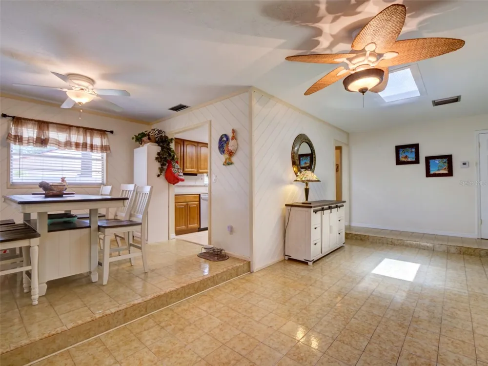 440 E CITRUS STREET Altamonte Springs, FL 32701