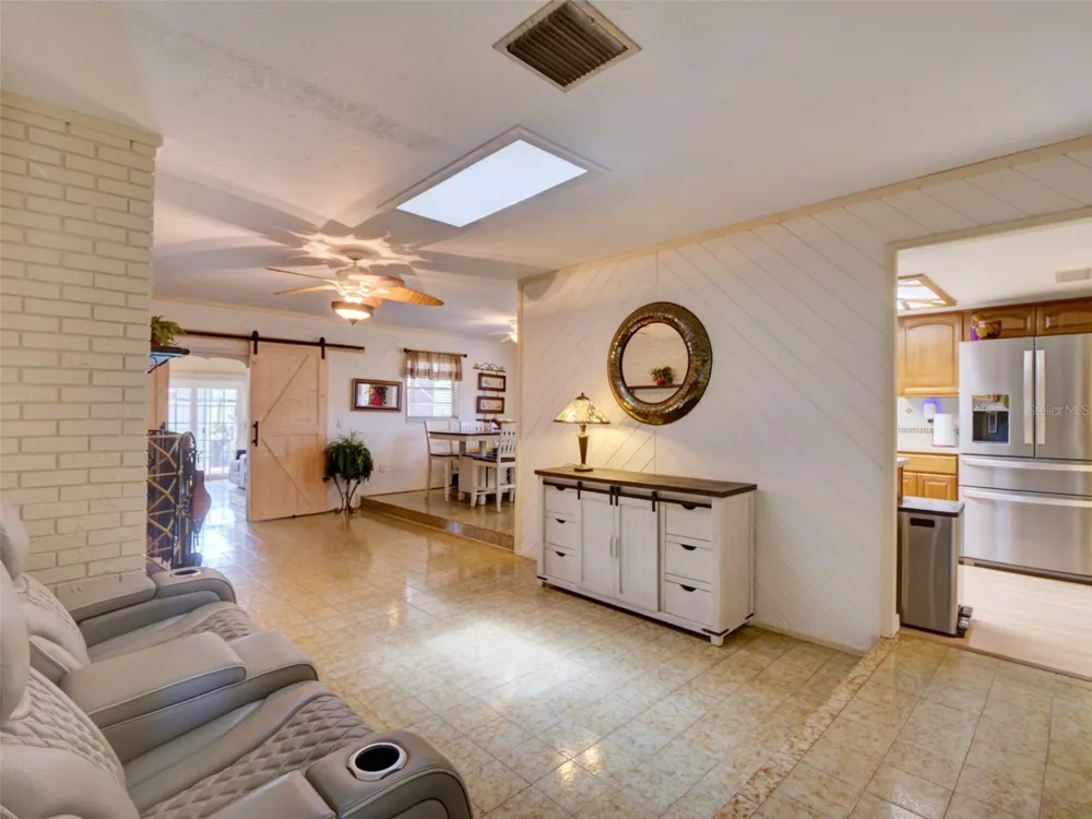 440 E CITRUS STREET Altamonte Springs, FL 32701