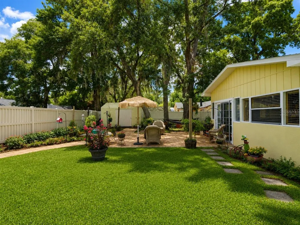 440 E CITRUS STREET Altamonte Springs, FL 32701