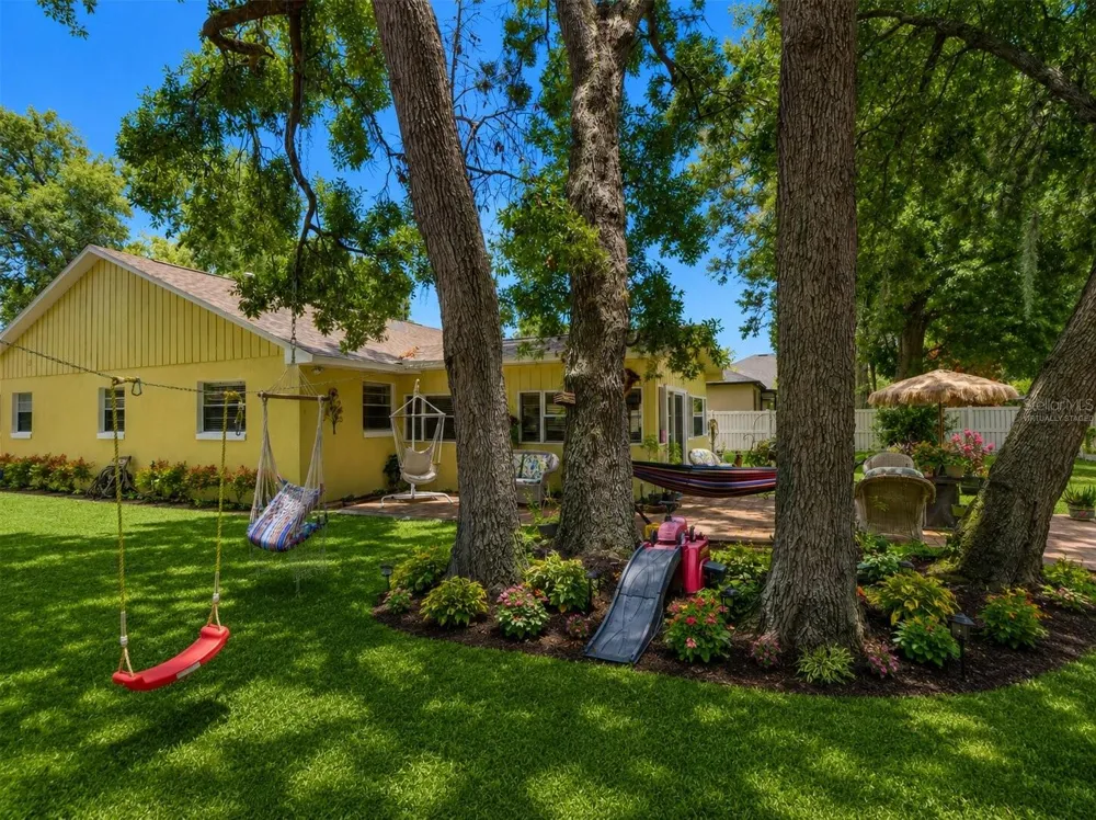 440 E CITRUS STREET Altamonte Springs, FL 32701
