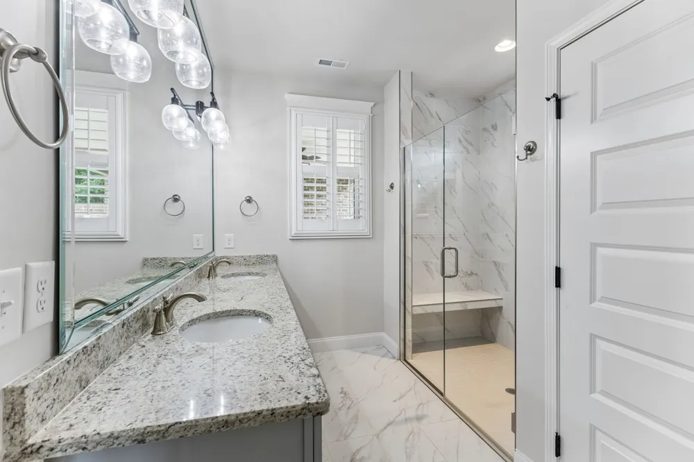 5000 Harbor Reserve Cv Hermitage, TN 37076
