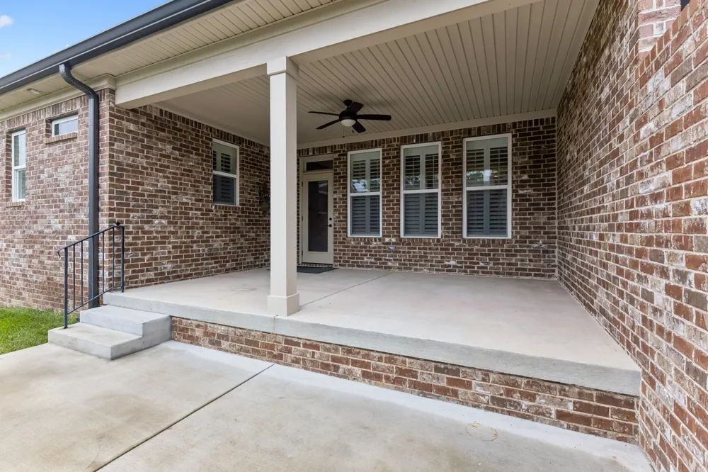 5000 Harbor Reserve Cv Hermitage, TN 37076