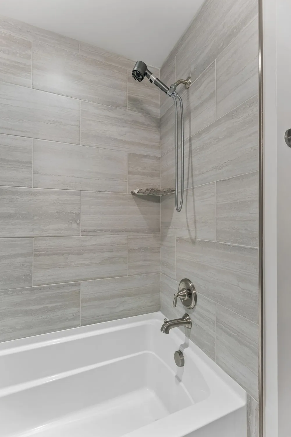 5000 Harbor Reserve Cv Hermitage, TN 37076