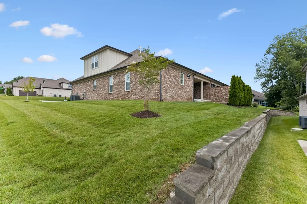 5000 Harbor Reserve Cv Hermitage, TN 37076