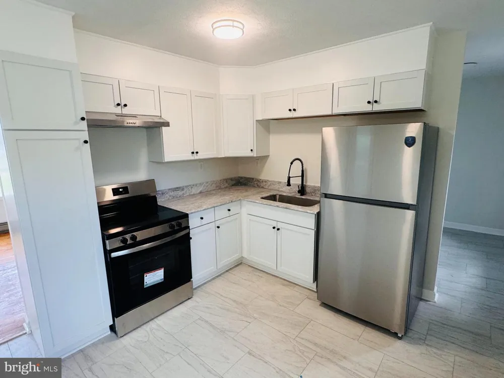 211 FAIR LN Winchester, VA 22603