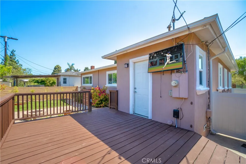16205 Wilkie Avenue Torrance, CA 90504