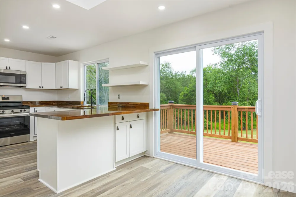 286 Berkeley Road Hendersonville, NC 28792