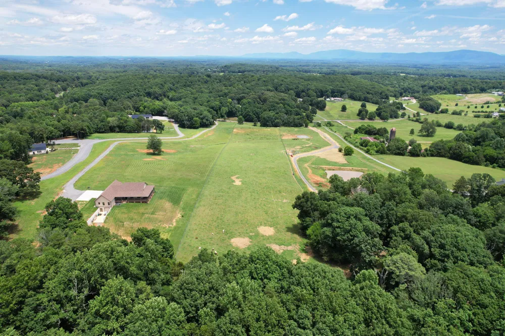 4 Hughes Road SE Cleveland, TN 37323