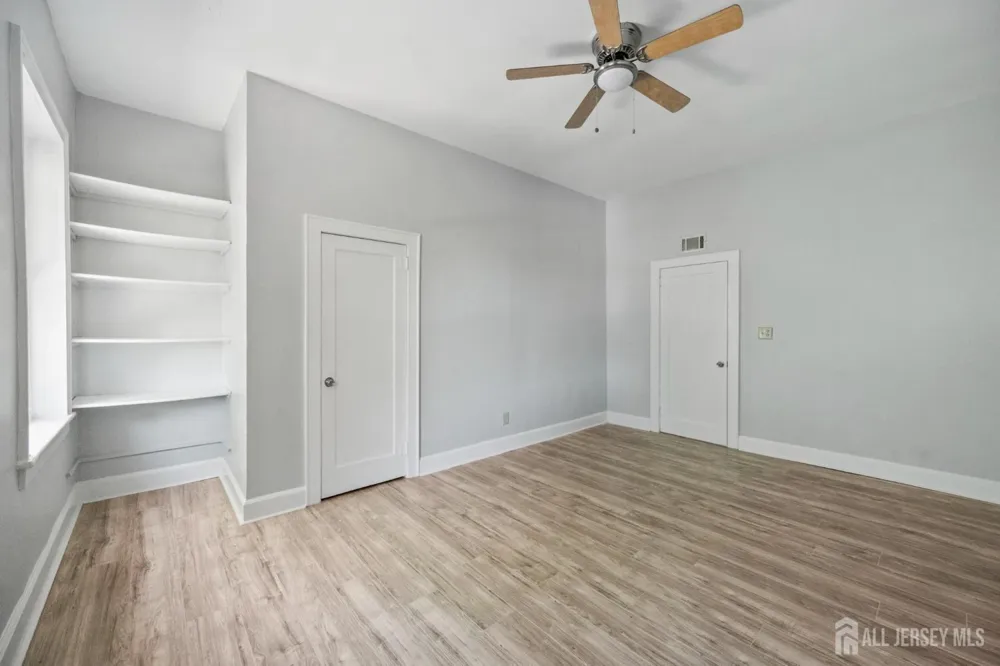 107 Macarthur Avenue #4B Sayreville, NJ 08872