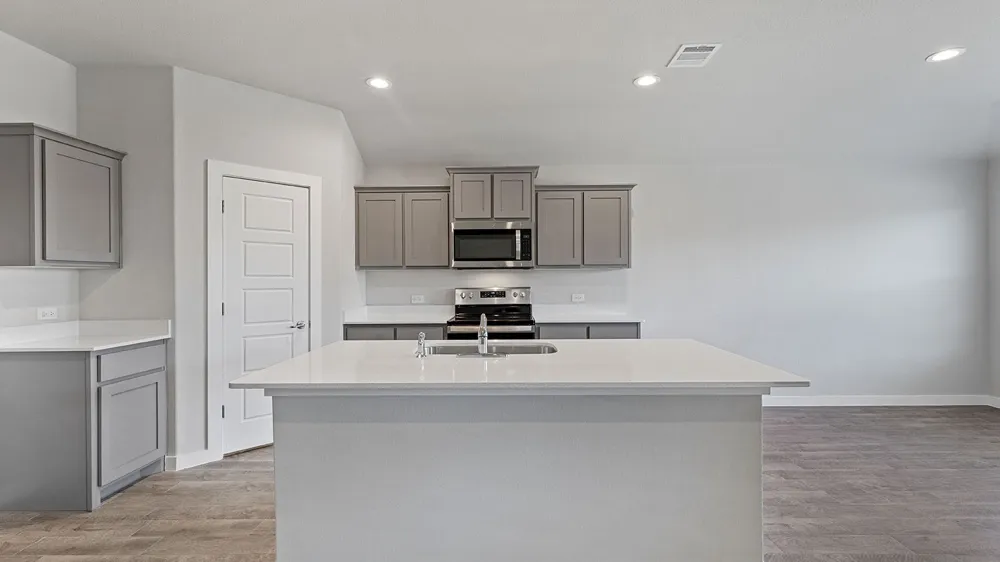 2809 HAWK DRIVE Denton, TX 76205
