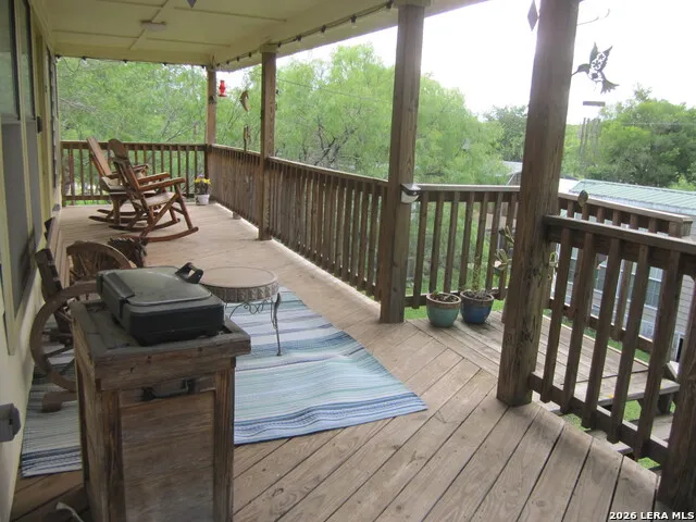 477 Paloma Dr. Bandera, TX 78003