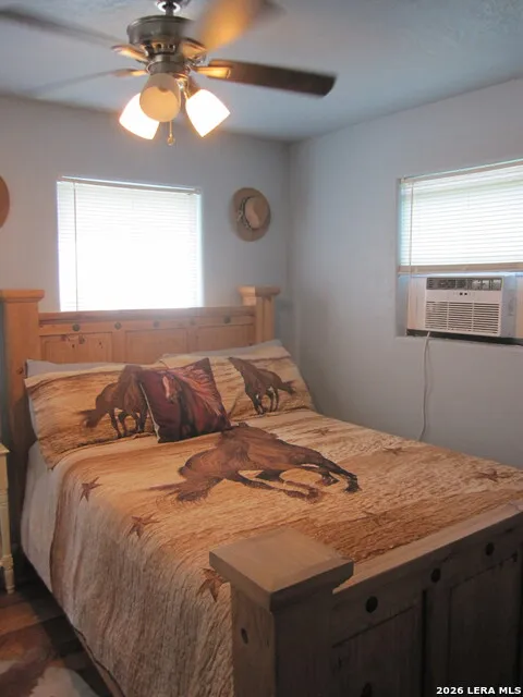477 Paloma Dr. Bandera, TX 78003