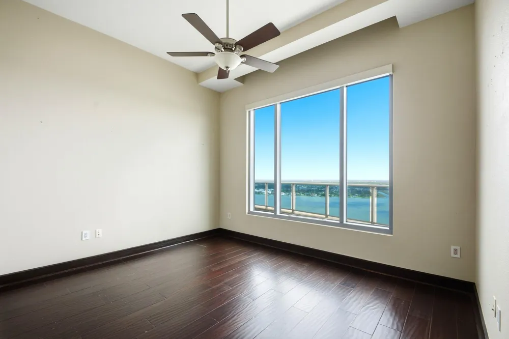 4821 E Nasa Parkway #P4 Seabrook, TX 77586